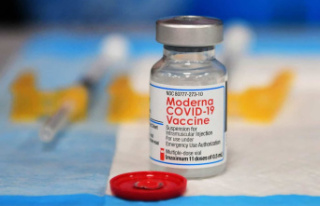 US Experts Recommend Moderna's Vaccine Authorization...