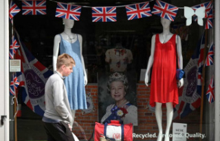 The British celebrate the 70 years of reign of their...