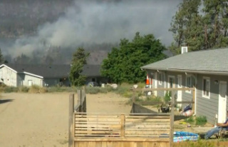 Wildfire out of control in Lytton, British Columbia