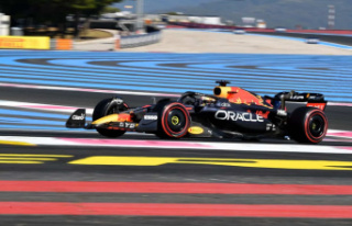 French GP: Verstappen responds to Ferrari