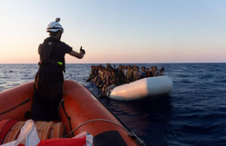 1,500 migrants rescued in the Mediterranean await...