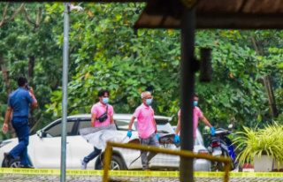 Shooting kills three at Philippine university