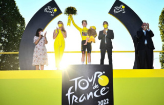 Tour de France: Dane Jonas Vingegaard crowned champion...