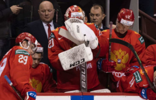 IIHF: Russians and Belarusians bite the dust