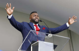 Baseball: David Ortiz officially in the Hall of Fame