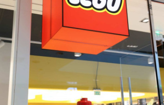 Lego announces that it will permanently cease sales...