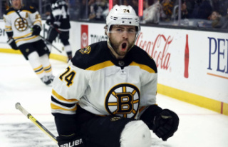 NHL: Jake DeBrusk finally wants to stay in Boston