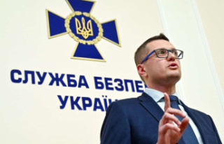 Russian spies in Ukraine and loss of key region: Zelensky...