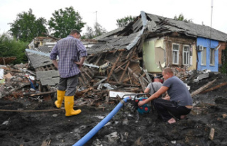 Building strike kills at least 15 in eastern Ukraine