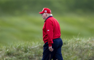 Golf: Trump invites players to "take the money"...