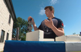 A Quebecer crowned arm wrestling champion at 18