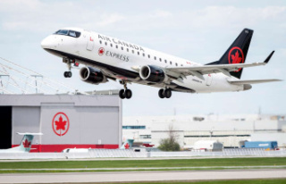 Air Canada cuts its loss for the second quarter of...