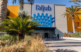 ANNOUNCEMENT: The L'Aljub Shopping Center renews...