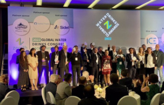 RELEASE: Yili Wins 2022 World Water Drinks Award