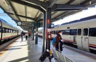 The number of female workers at Renfe has increased...
