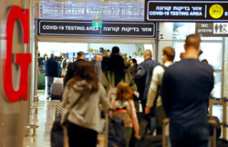 Israel imposes Covid tests on foreign travelers from...