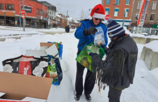 A Christmas angel for the homeless in Joliette