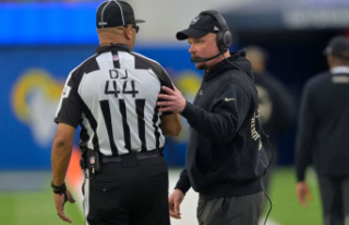 Broncos: Coach Nathaniel Hackett fired after shameful...