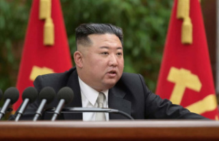 North Korea: Kim Jong Un sets new military targets