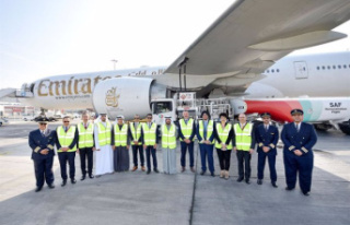 Emirates performs a demonstration flight with 100%...