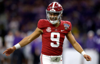 Bryce Young shines in his final game for Alabama