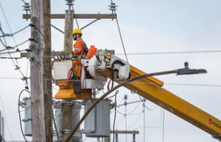 Power outages: more than 26,500 customers without...