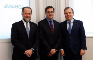 Abanca formalizes the purchase of Targobank Spain...