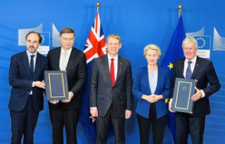 The EU and New Zealand sign the free trade agreement...