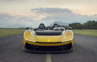 RELEASE: B95, the world's first electric Hyper...