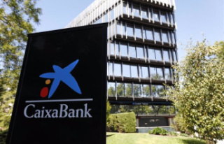 CaixaBank launches a program to buy back its own shares...