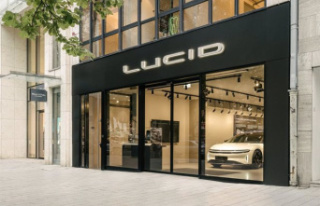 RELEASE: Lucid Motors opens new retail studio in Düsseldorf,...