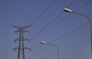 The price of electricity plummets to 4.53 euros/MWh...