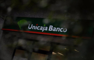 Mexican businessman Tinajero sells his 2.95% in Unicaja...