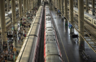 Renfe issues more than 1.6 million free Cercanías,...