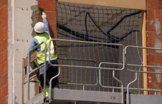The large Spanish construction companies say goodbye...