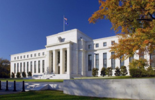 Fed eyes rate cuts in 2024, though tone will remain...