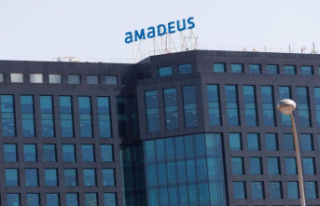 Amadeus earned 1,123 million in 2023, almost 60% more...