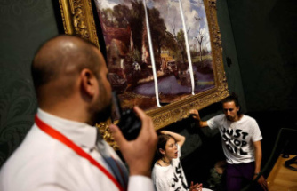 [PHOTOS] Environmental activists stick to a painting in London