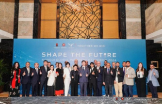 RELEASE: HONGQI Global Media Communication Conference 2024: HONGQI Forges Futures and Dreams of Success